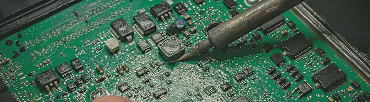 banner-servicos-injetron-solucao-de-defeitos-eletroeletronicos-complexos